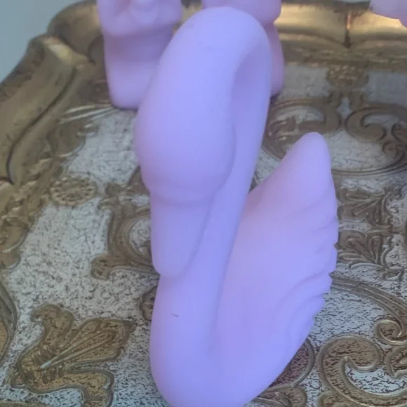 Fenton Lavender Satin Swan Figurine - Picture 2 of 9